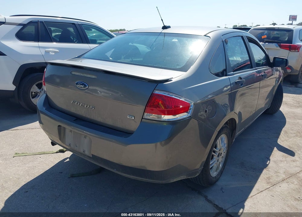 2011 FORD FOCUS SE VIN: 1FAHP3FN9BW102647