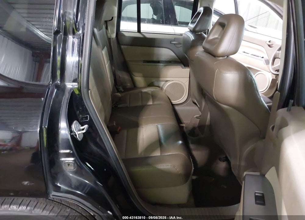 2007 JEEP COMPASS VIN: 1J8FT57WX7D194136