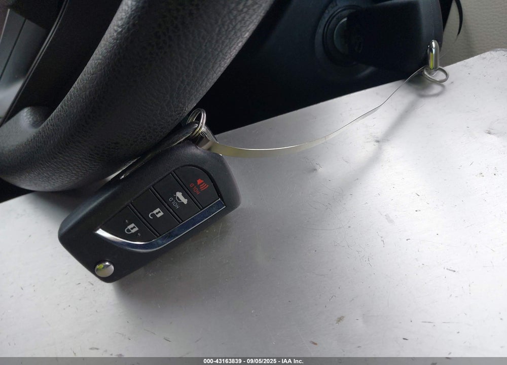 2023 TOYOTA COROLLA VIN: 5YFB4MDE6PP032543