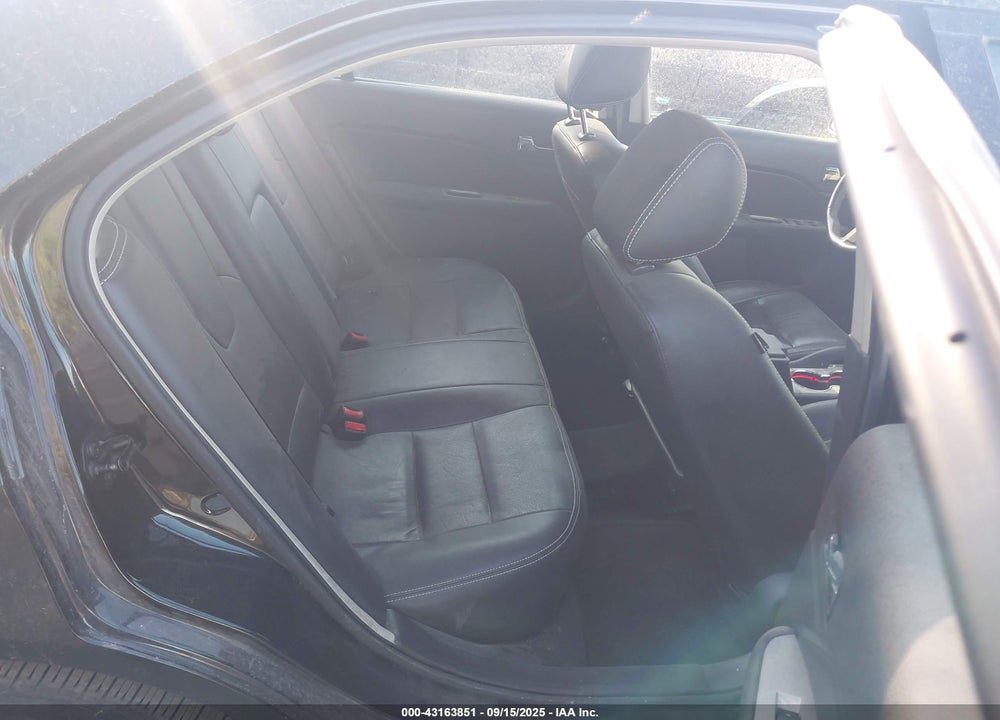 2011 FORD FUSION HYBRID VIN: 3FADP0L3XBR303296