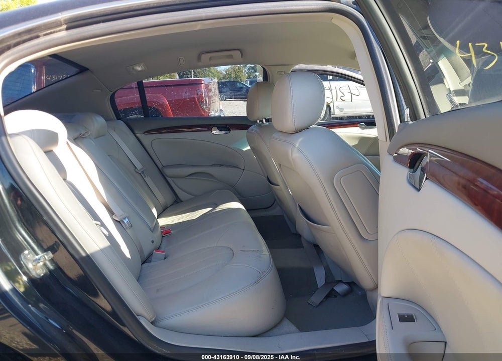 2008 BUICK LUCERNE CXL VIN: 1G4HD57228U184417