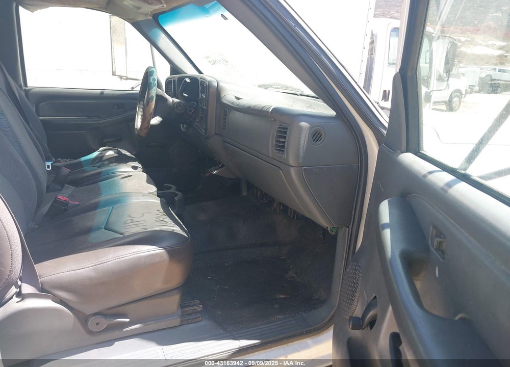 2004 CHEVROLET SILVERADO 3500 CHASSIS VIN: 1GBJC34U24E189919