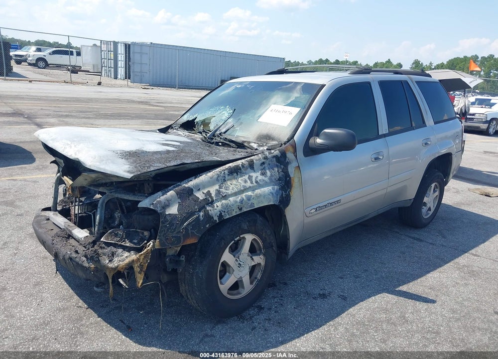 2004 CHEVROLET TRAILBLAZER LT VIN: 1GNDT13S942401026