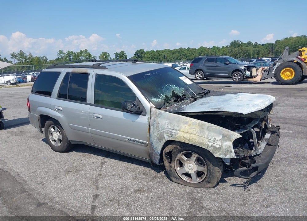 2004 CHEVROLET TRAILBLAZER LT VIN: 1GNDT13S942401026