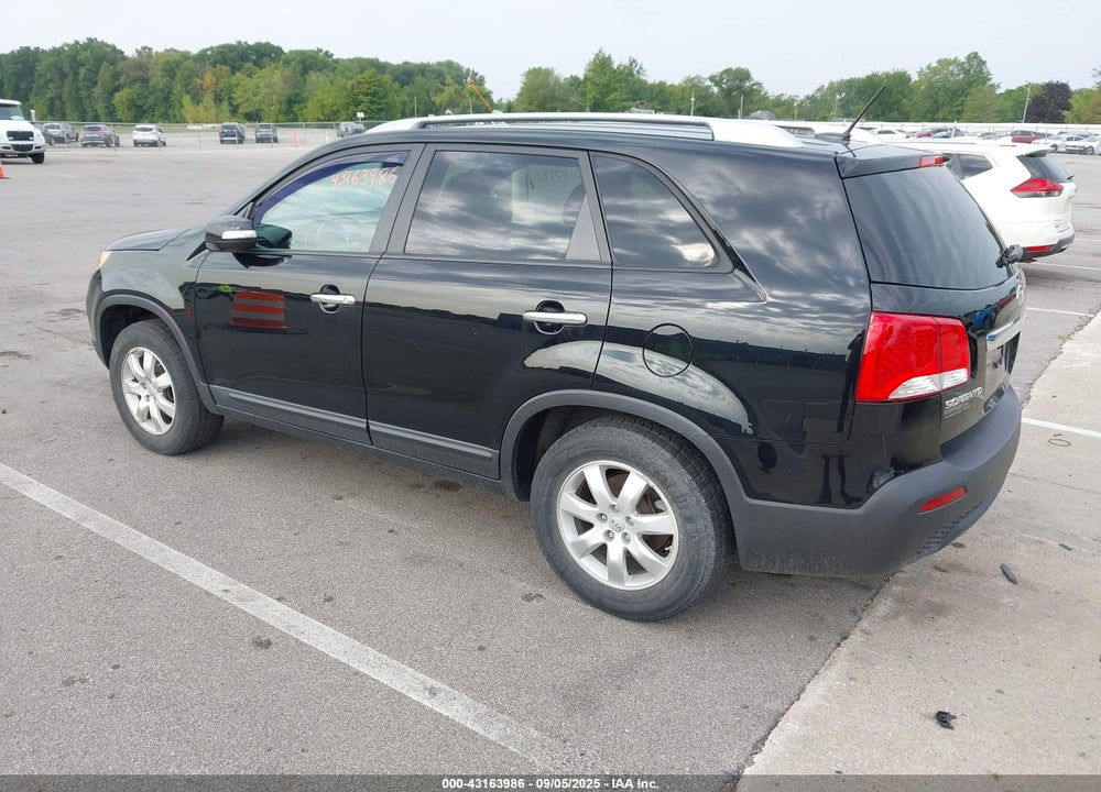 2012 KIA SORENTO VIN: 5XYKT3A62CG212501