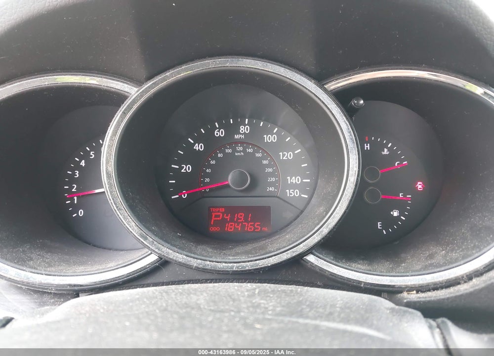 2012 KIA SORENTO VIN: 5XYKT3A62CG212501