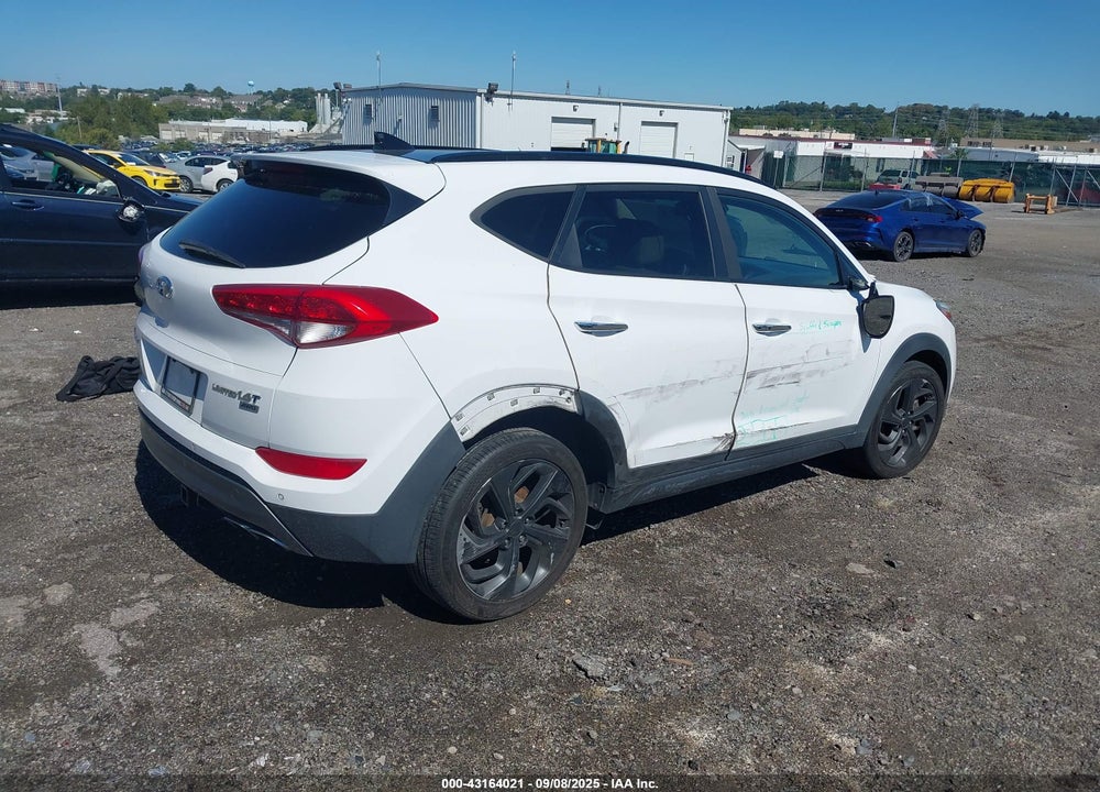 2016 HYUNDAI TUCSON LIMITED VIN: KM8J3CA25GU142839