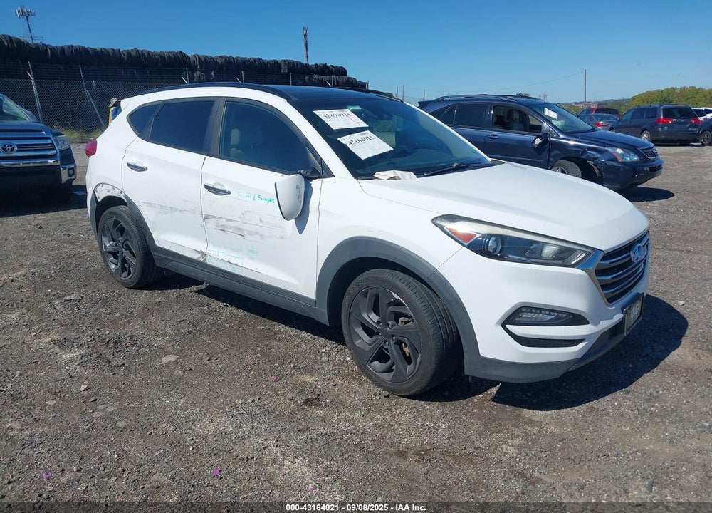 2016 HYUNDAI TUCSON LIMITED VIN: KM8J3CA25GU142839