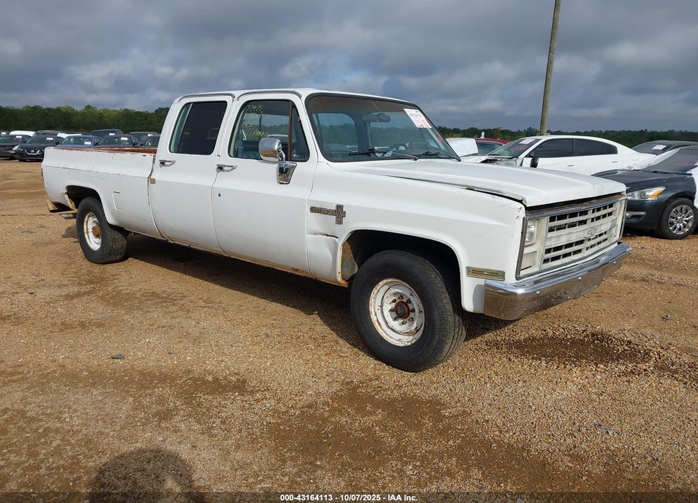 1986 CHEVROLET C20 VIN: 1GCGC23M9GS104503
