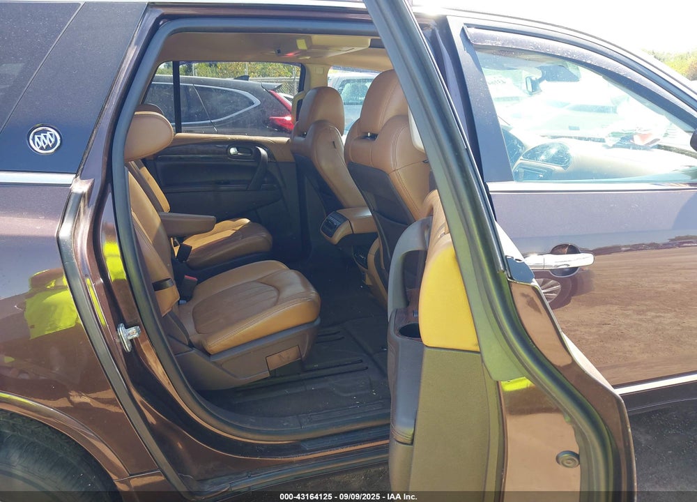 2015 BUICK ENCLAVE VIN: 5GAKVBKD3FJ180181