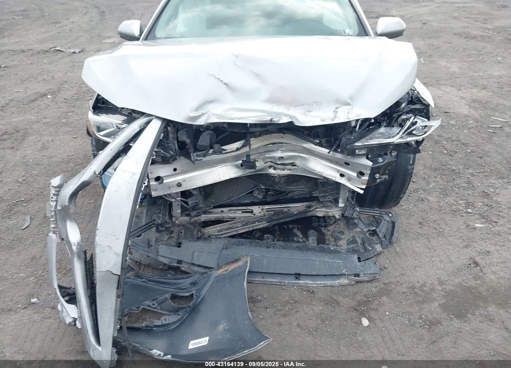 2019 TOYOTA CAMRY VIN: 4T1B11HK4KU175019