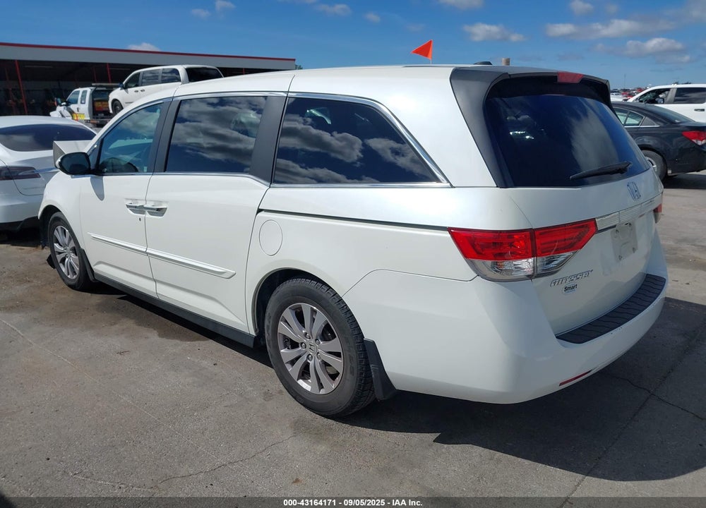 2016 HONDA ODYSSEY VIN: 5FNRL5H66GB135273