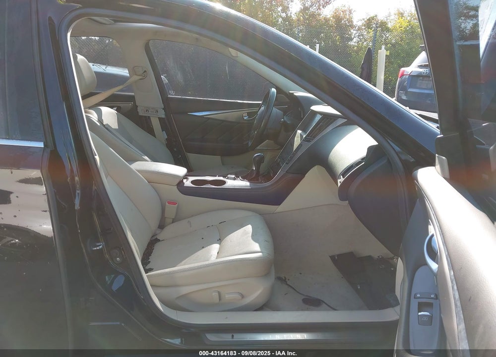 2017 INFINITI Q50 VIN: JN1EV7ARXHM837083