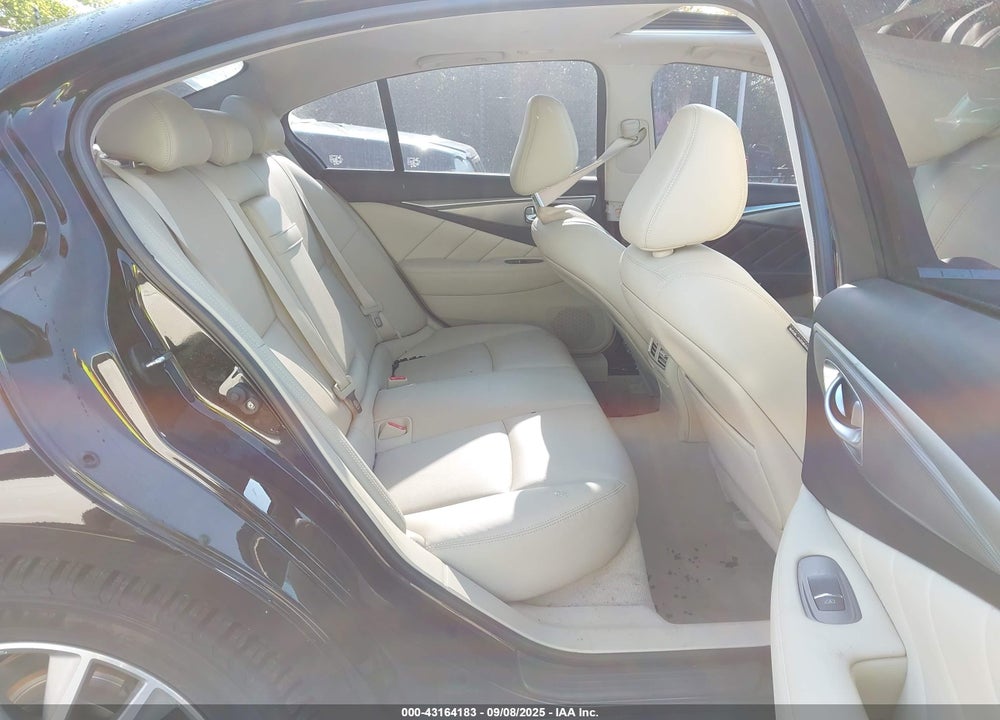 2017 INFINITI Q50 VIN: JN1EV7ARXHM837083