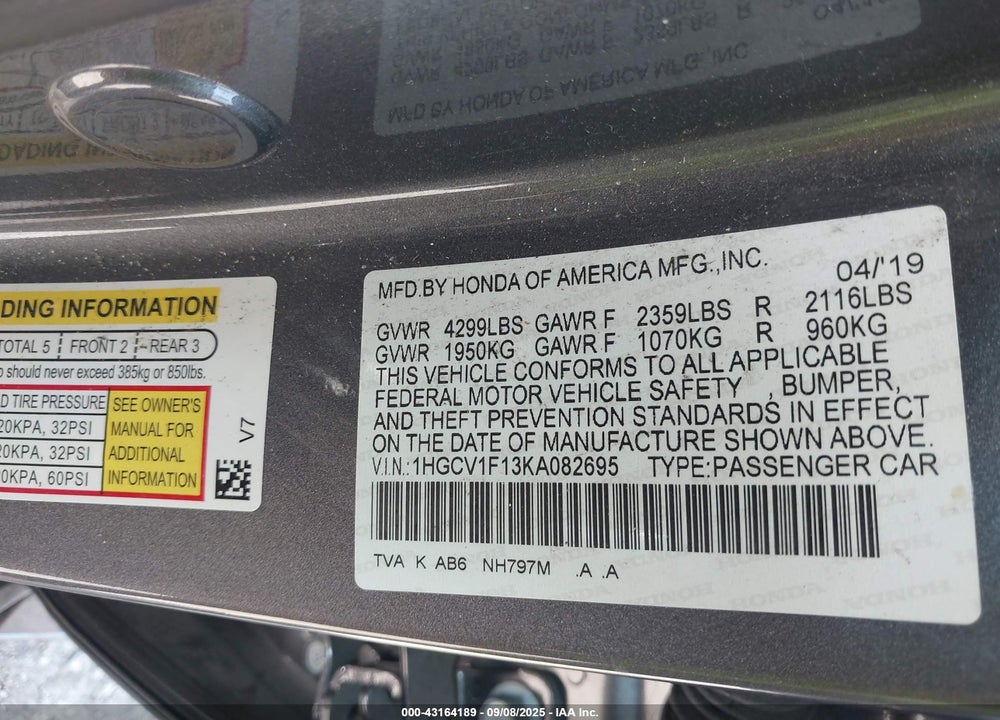 2019 HONDA ACCORD VIN: 1HGCV1F13KA082695