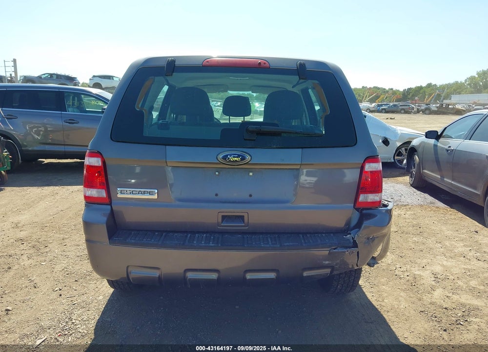2010 FORD ESCAPE VIN: 1FMCU0C79AKD05640