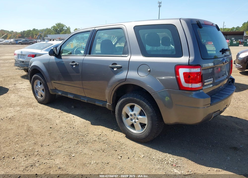 2010 FORD ESCAPE VIN: 1FMCU0C79AKD05640