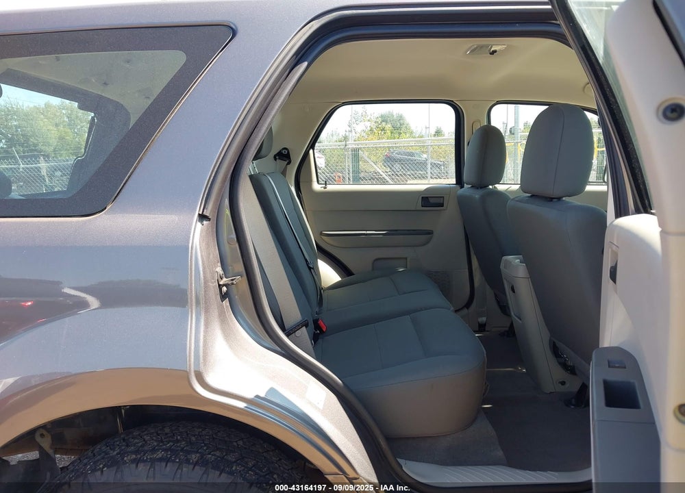 2010 FORD ESCAPE VIN: 1FMCU0C79AKD05640