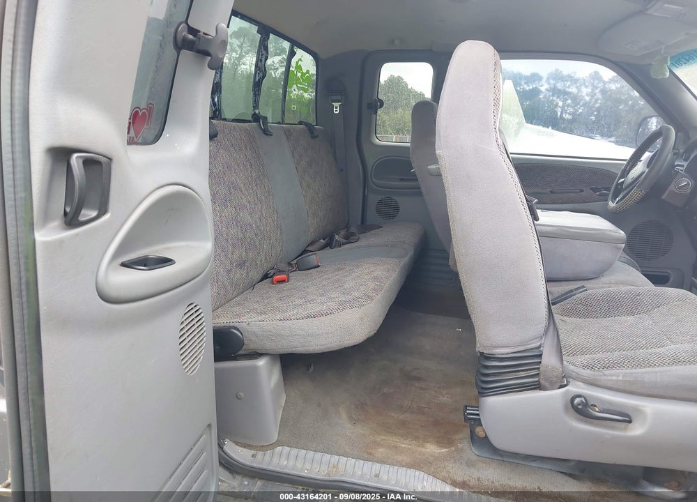 2001 DODGE RAM 1500 ST VIN: 3B7HF13Z51G808309