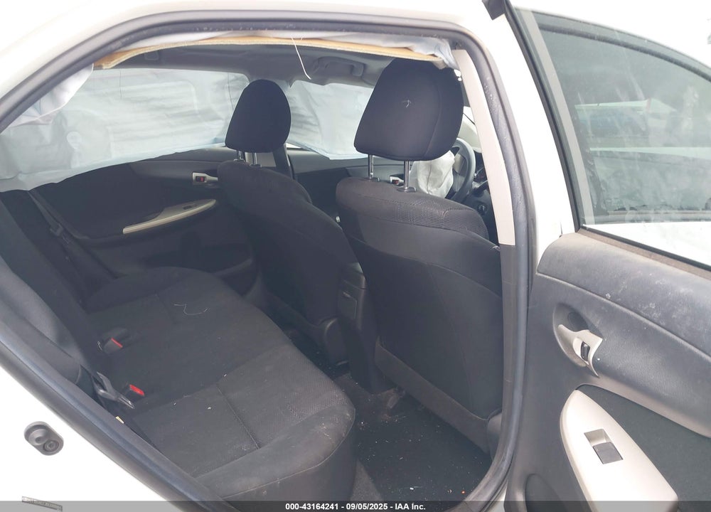 2011 TOYOTA COROLLA VIN: 2T1BU4EE3BC688884