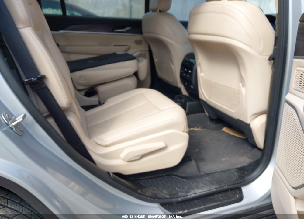 2021 JEEP GRAND CHEROKEE L VIN: 1C4RJKBG8M8123093