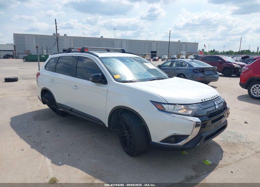 2020 MITSUBISHI OUTLANDER LE 2.4 VIN: JA4AD3A33LZ023821