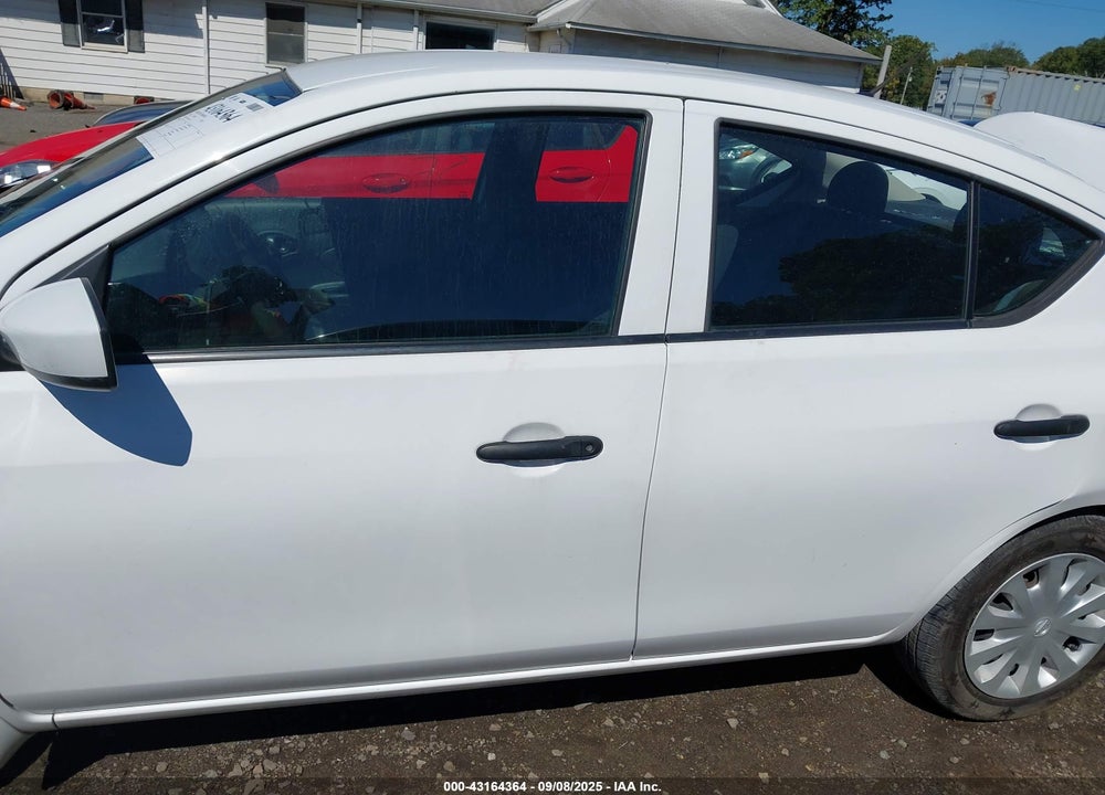 2016 NISSAN VERSA VIN: 3N1CN7APXGL858305