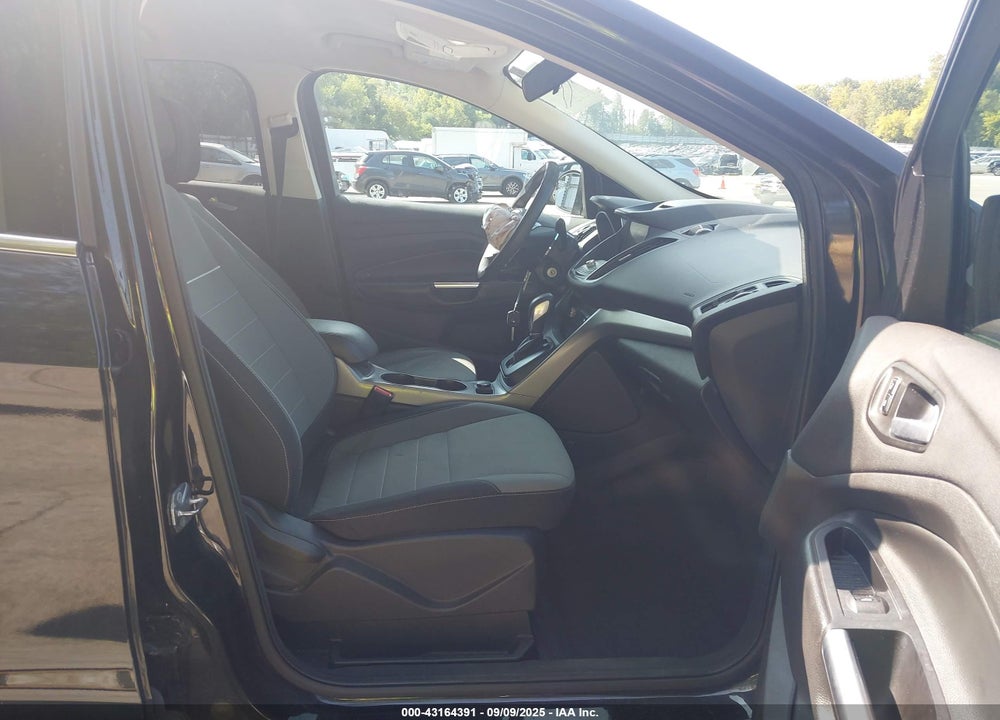2015 FORD ESCAPE VIN: 1FMCU9GX8FUA46732