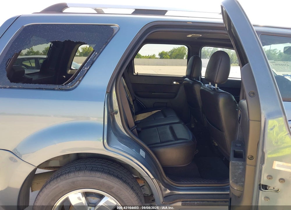 2010 FORD ESCAPE LIMITED VIN: 1FMCU0EG0AKD06060