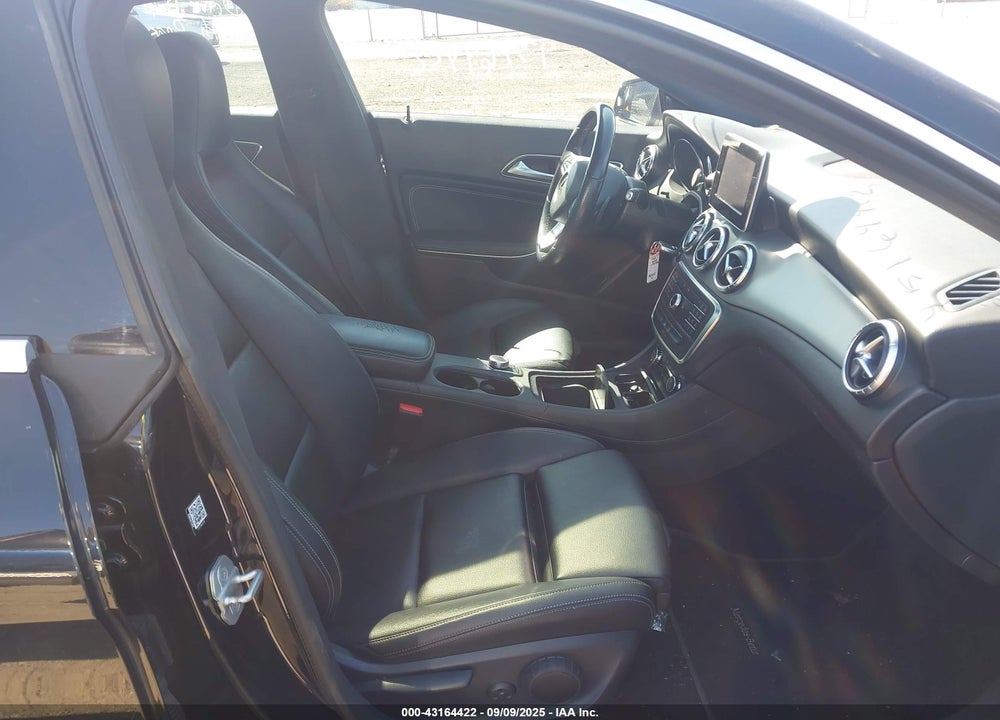 2016 MERCEDES-BENZ CLA 250 VIN: WDDSJ4EBXGN315947