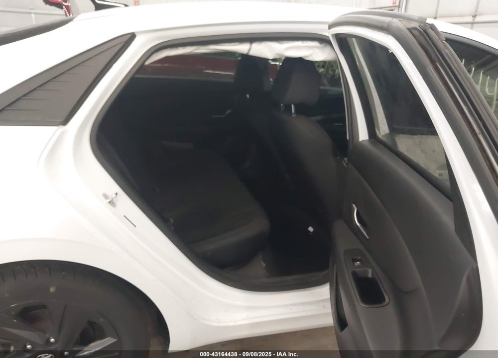 2021 HYUNDAI ELANTRA SEL VIN: 5NPLS4AGXMH038418