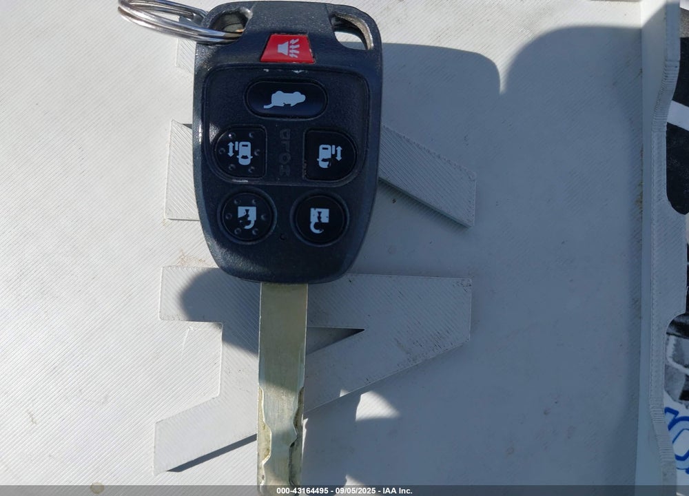 2013 HONDA ODYSSEY EX-L VIN: 5FNRL5H65DB009739