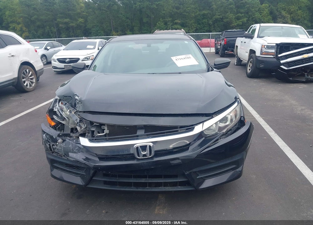 2017 HONDA CIVIC VIN: 2HGFC2F55HH571167