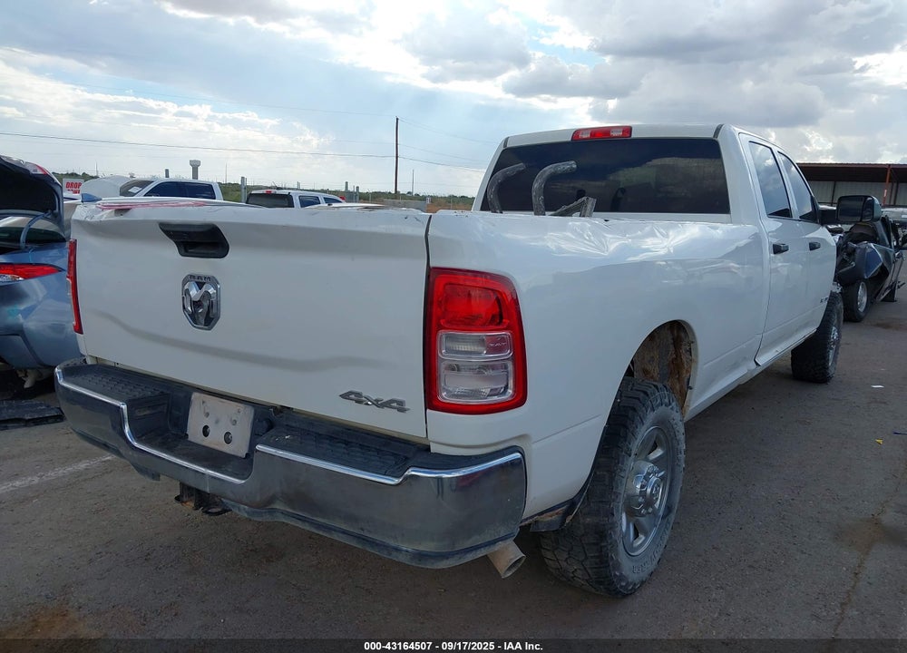 2022 RAM 2500 TRADESMAN 4X4 8' BOX VIN: 3C6UR5HJXNG166795