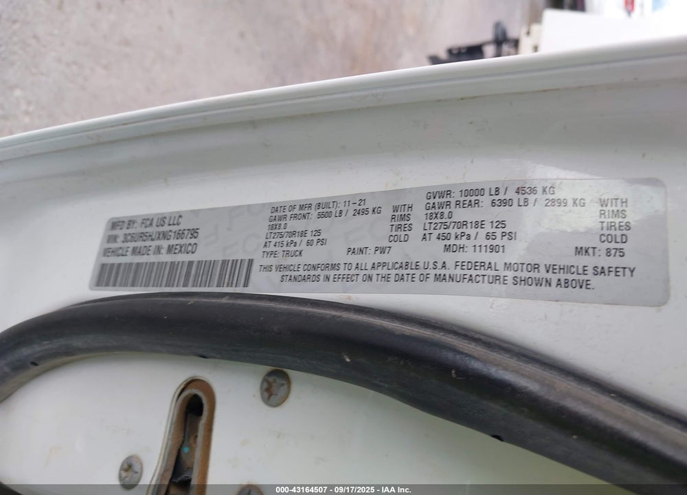 2022 RAM 2500 TRADESMAN 4X4 8' BOX VIN: 3C6UR5HJXNG166795