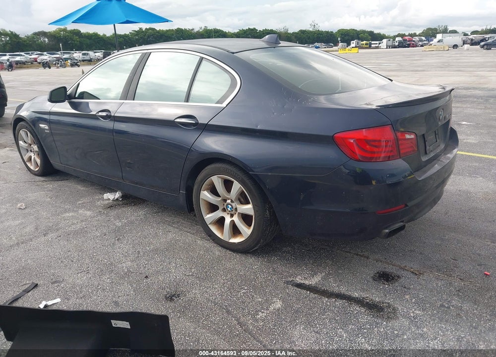 2011 BMW 5 SERIES VIN: WBAFU9C55BC278434