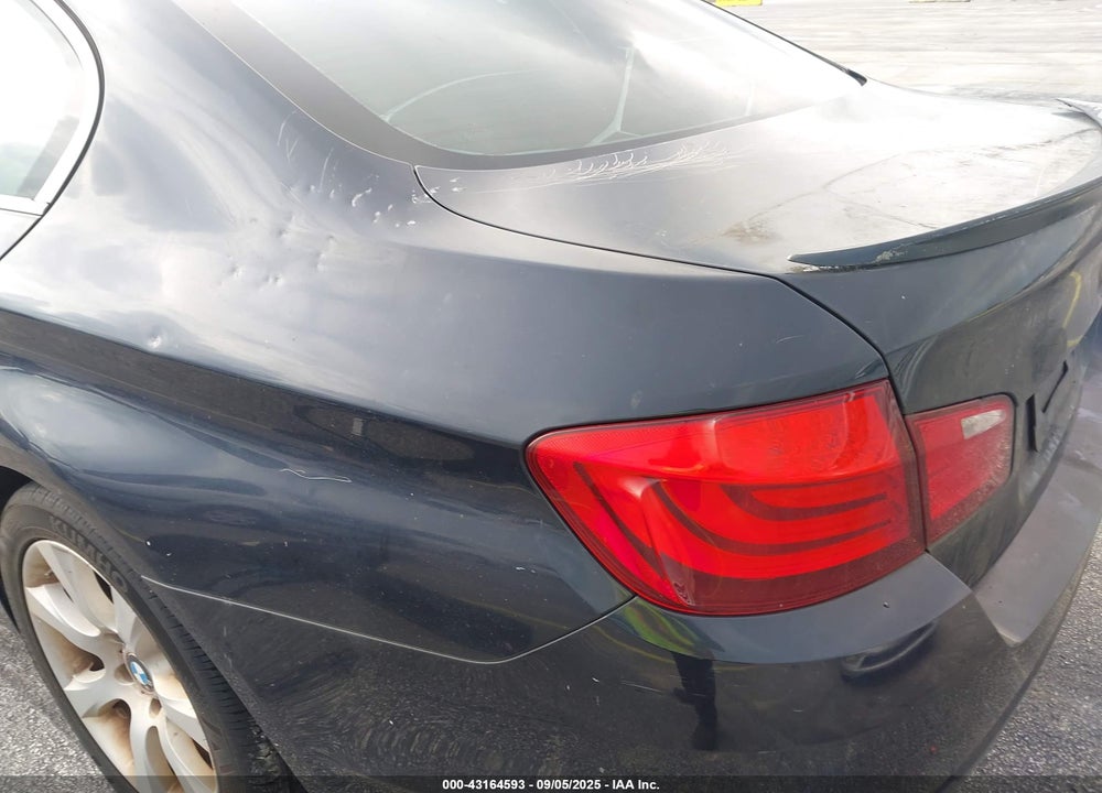 2011 BMW 5 SERIES VIN: WBAFU9C55BC278434