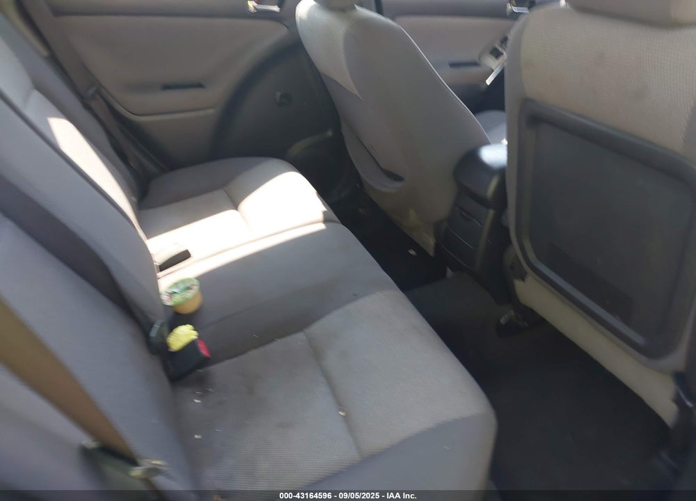2005 TOYOTA MATRIX/XR VIN: 2T1KR32E15C431825