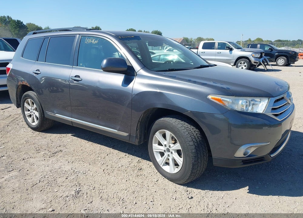 2013 TOYOTA HIGHLANDER SE V6 VIN: 5TDBK3EH7DS224677