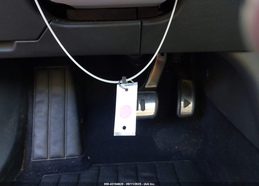 2021 VOLKSWAGEN ID.4 VIN: WVGDMPE24MP020415