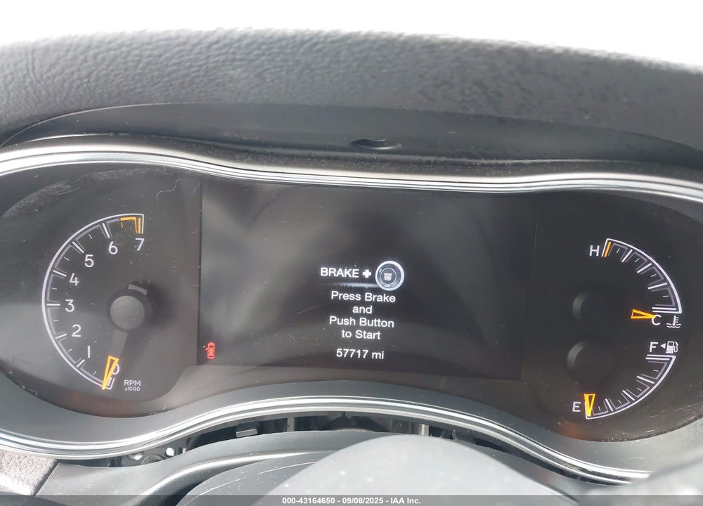 2019 JEEP GRAND CHEROKEE VIN: 1C4RJFBG8KC765265