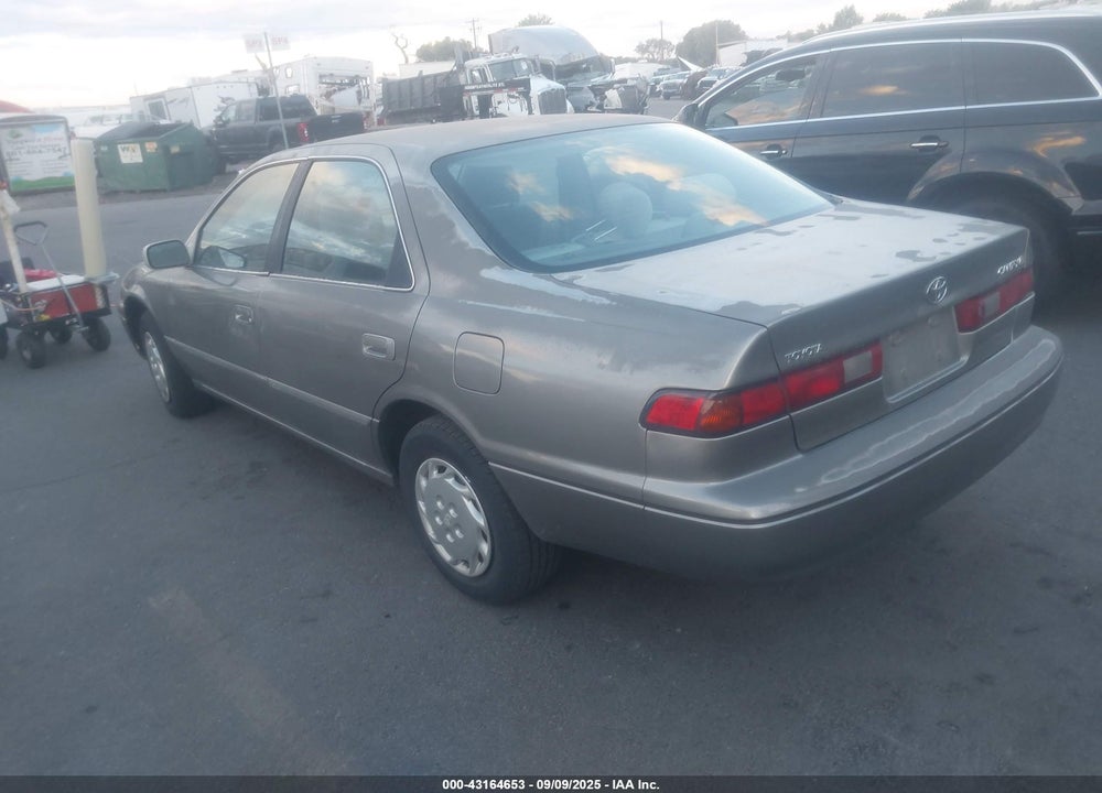 1998 TOYOTA CAMRY LE VIN: JT2BG22KXW0242326