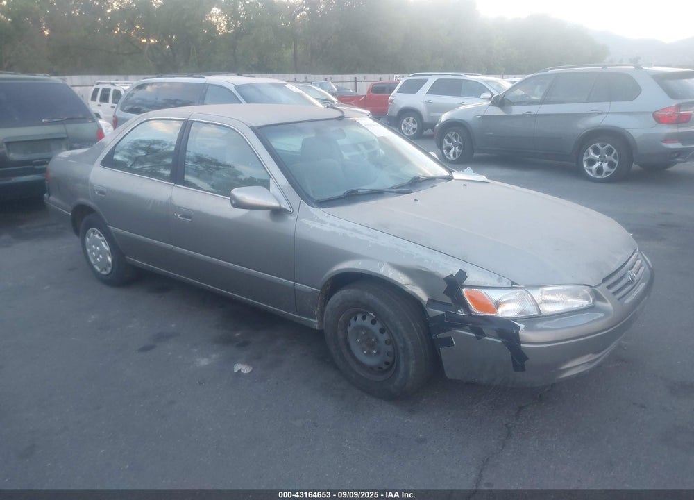1998 TOYOTA CAMRY LE VIN: JT2BG22KXW0242326