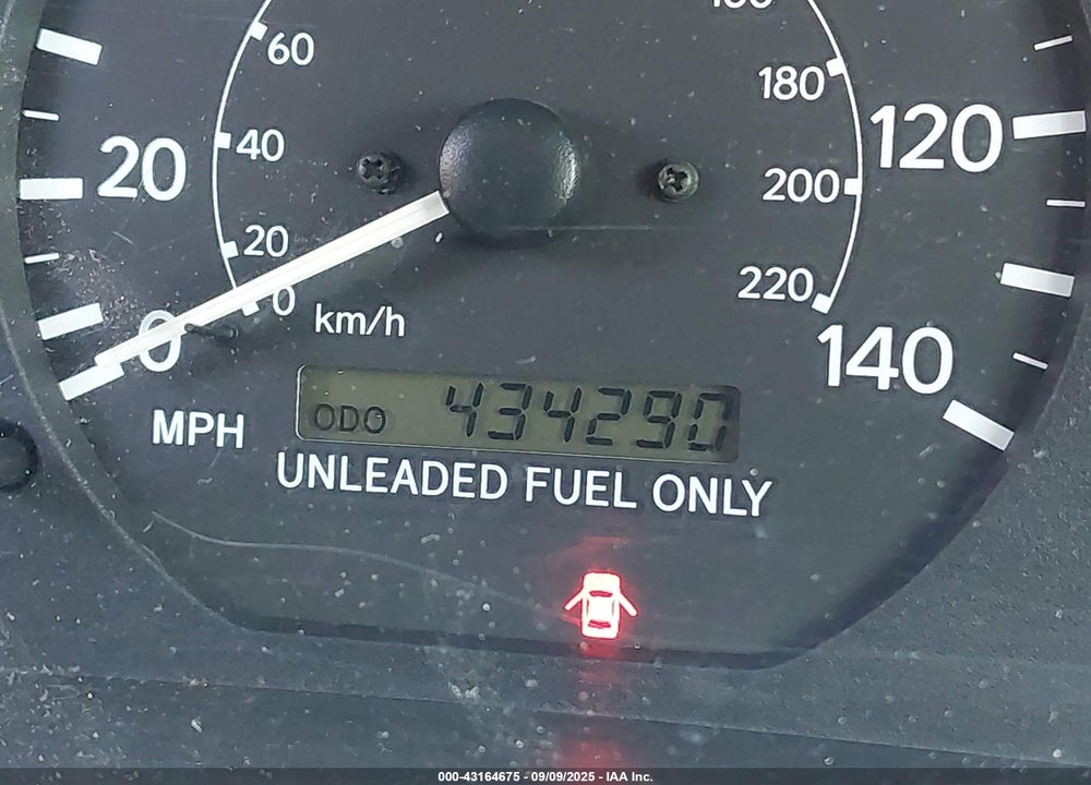 1999 TOYOTA CAMRY LE VIN: 4T1BG22K8XU877705