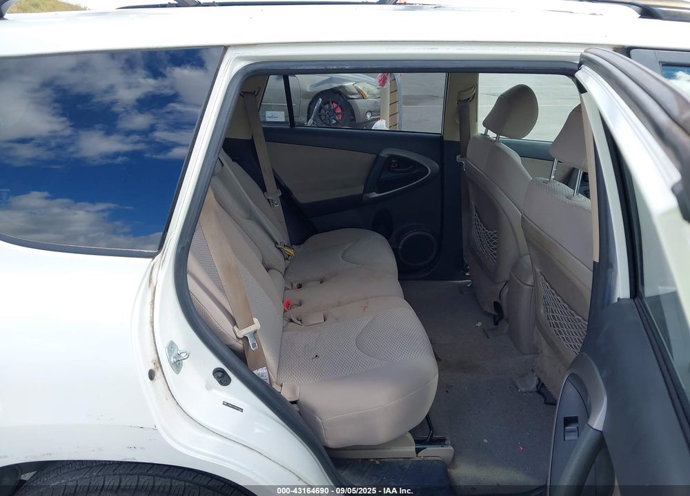2008 TOYOTA RAV4 LIMITED V6 VIN: JTMBK31V485058657