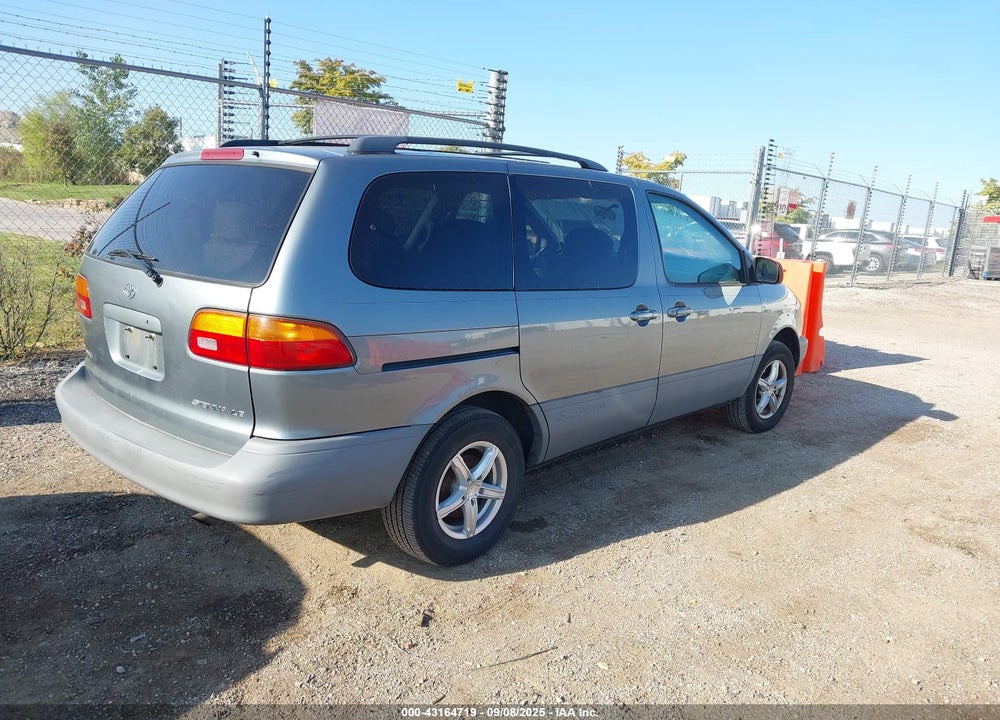 2000 TOYOTA SIENNA LE VIN: 4T3ZF13C5YU200106