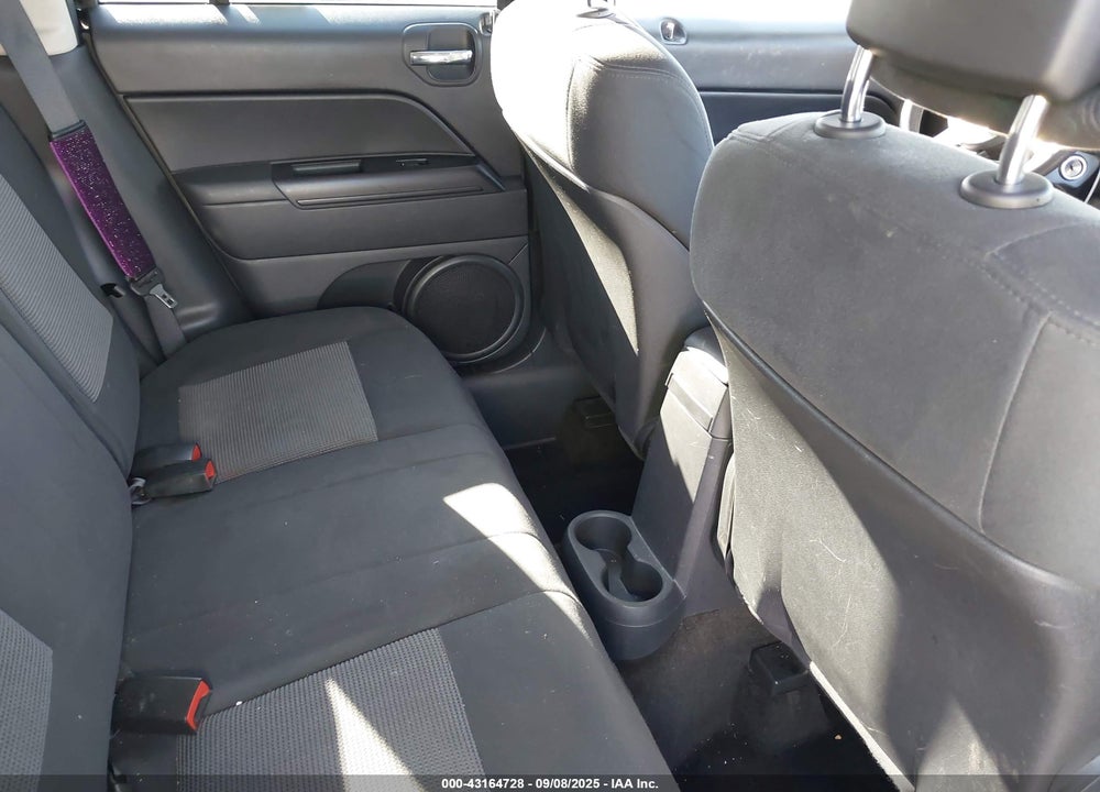 2013 JEEP PATRIOT LATITUDE VIN: 1C4NJPFB3DD250237