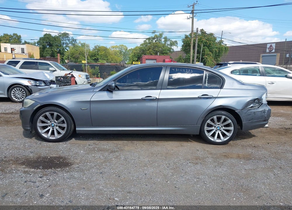 2011 BMW 3 SERIES VIN: WBAPK5C51BA994942