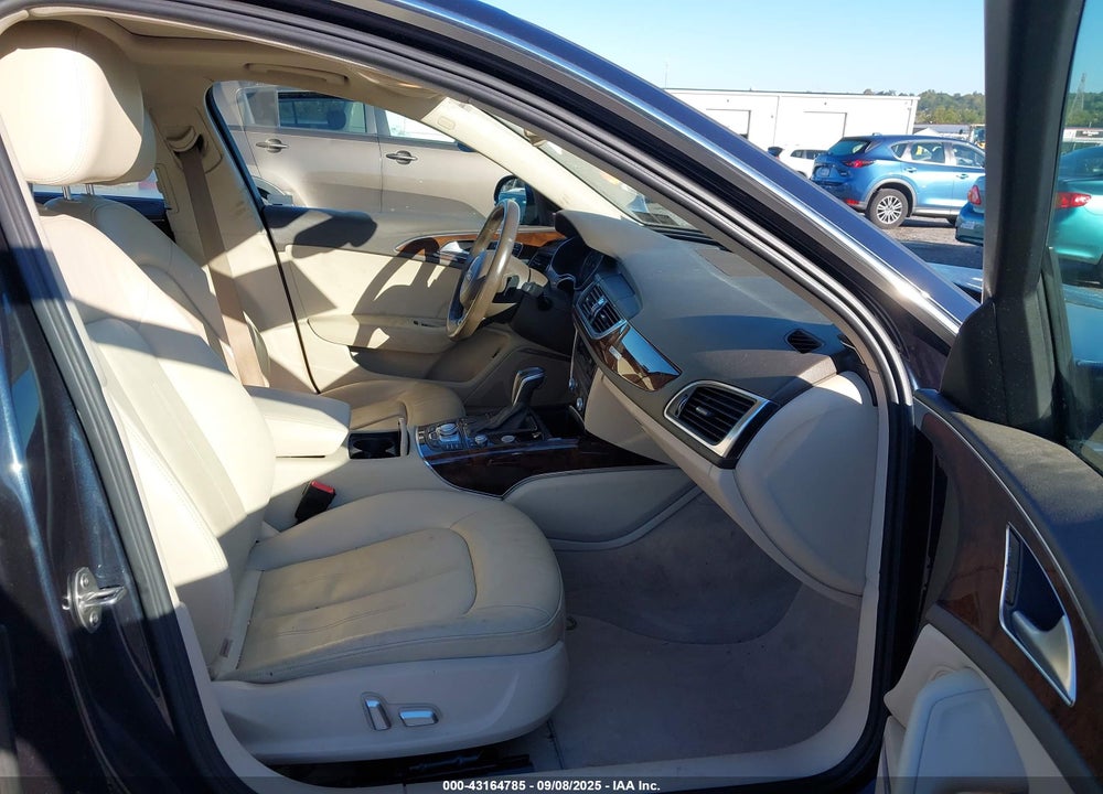 2016 AUDI A6 VIN: WAUFGAFC9GN169635
