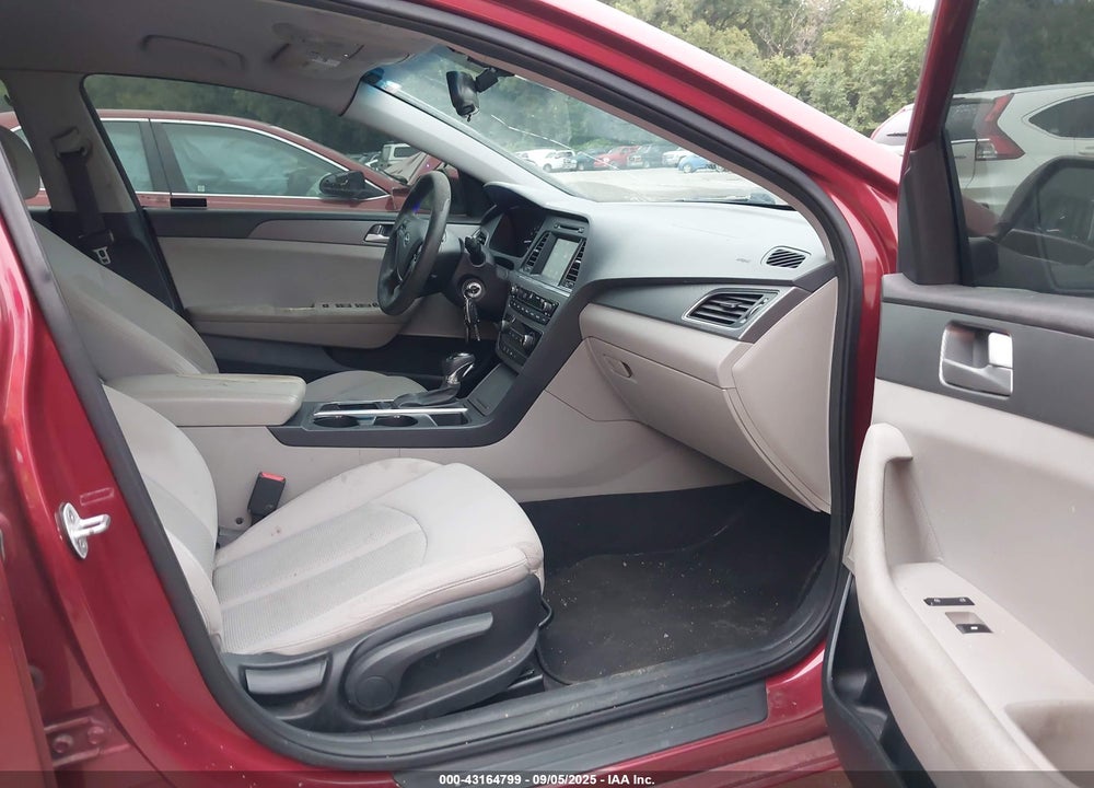 2016 HYUNDAI SONATA VIN: 5NPE24AF7GH268518